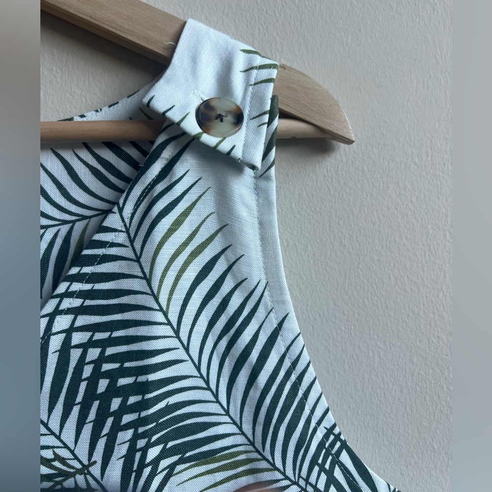 LOFT Linen Blend Palm Leaf Print Loose V-Neck Tank Size L NWT - Picture 4 of 7